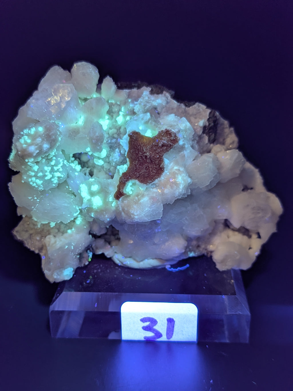 White Stibnite